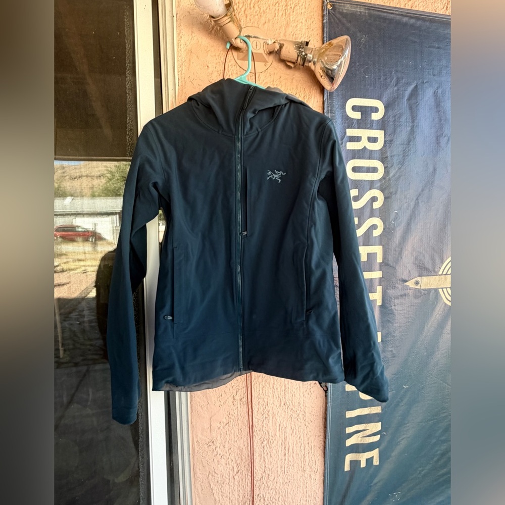 Women’s soft shell MX gamma hoody full zip arcteryx